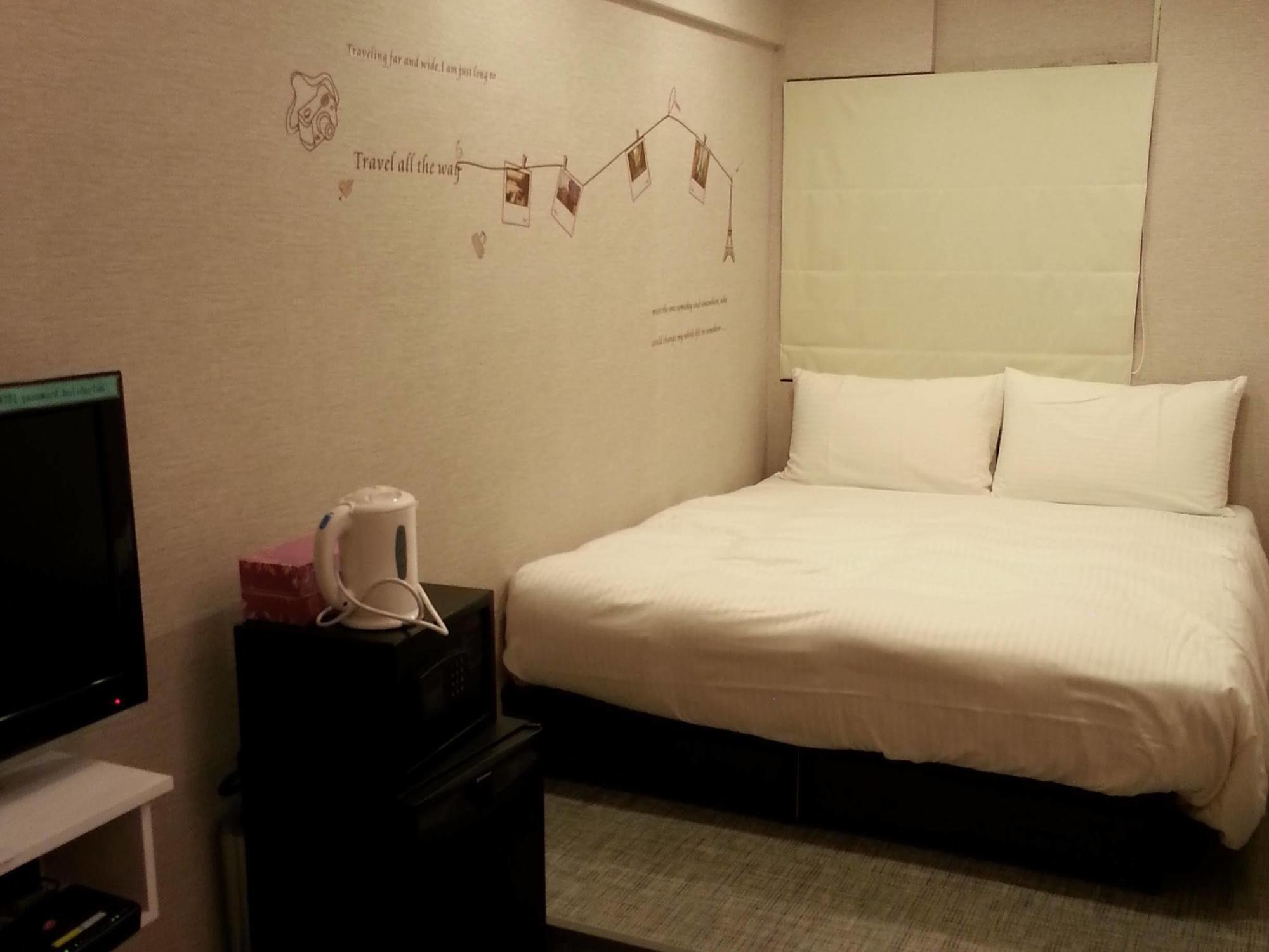 Holiday Fun Hostel Taipei Luaran gambar